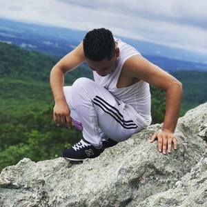 Meet your Posher, Eduardo